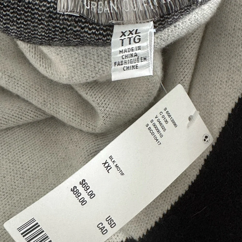 UO mod knit mini dress - Picture 3 of 3